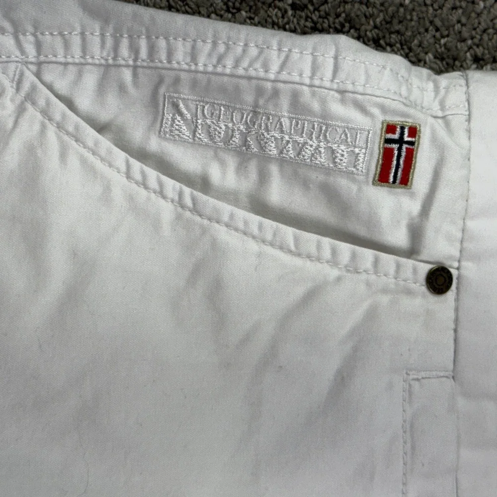 Geographical Norway Shorts Mens XXXL White Cotton Chino Expedition Team Outdoor